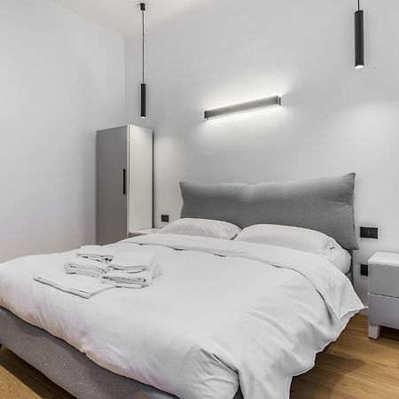 Viale Toscana, 2 Pax Wi-Fi Appartement Milaan Buitenkant foto
